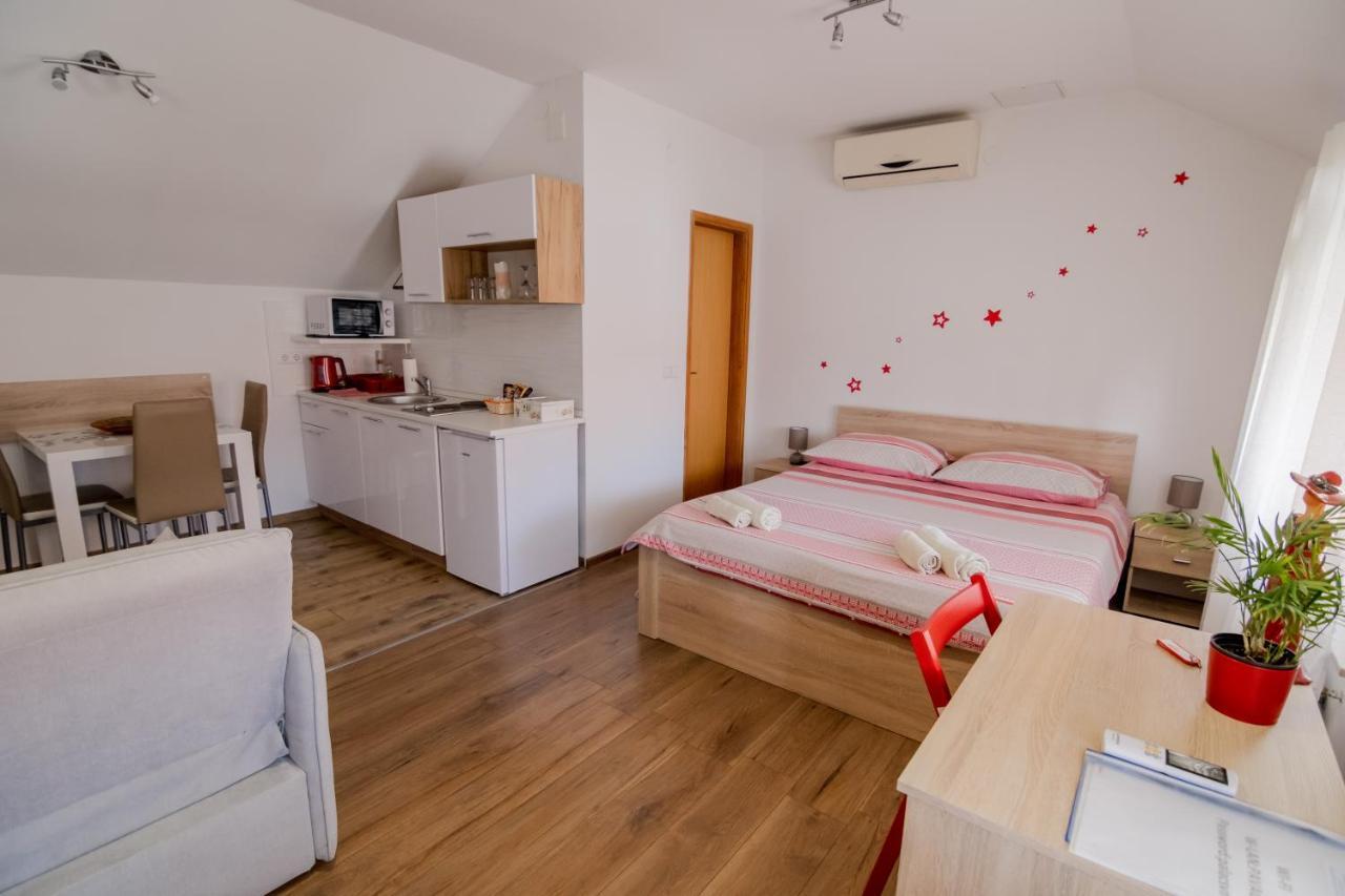 Sunny Day Apartments Sveta Nedjelja  المظهر الخارجي الصورة