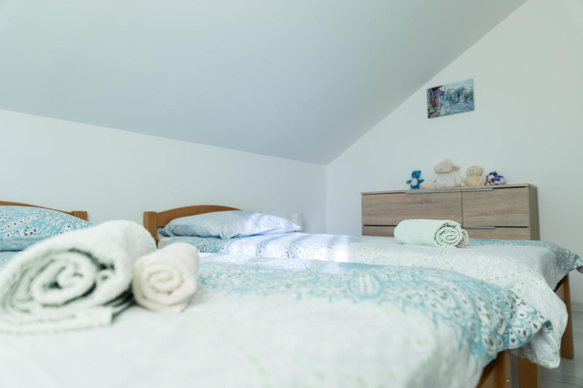 Sunny Day Apartments Sveta Nedjelja  المظهر الخارجي الصورة