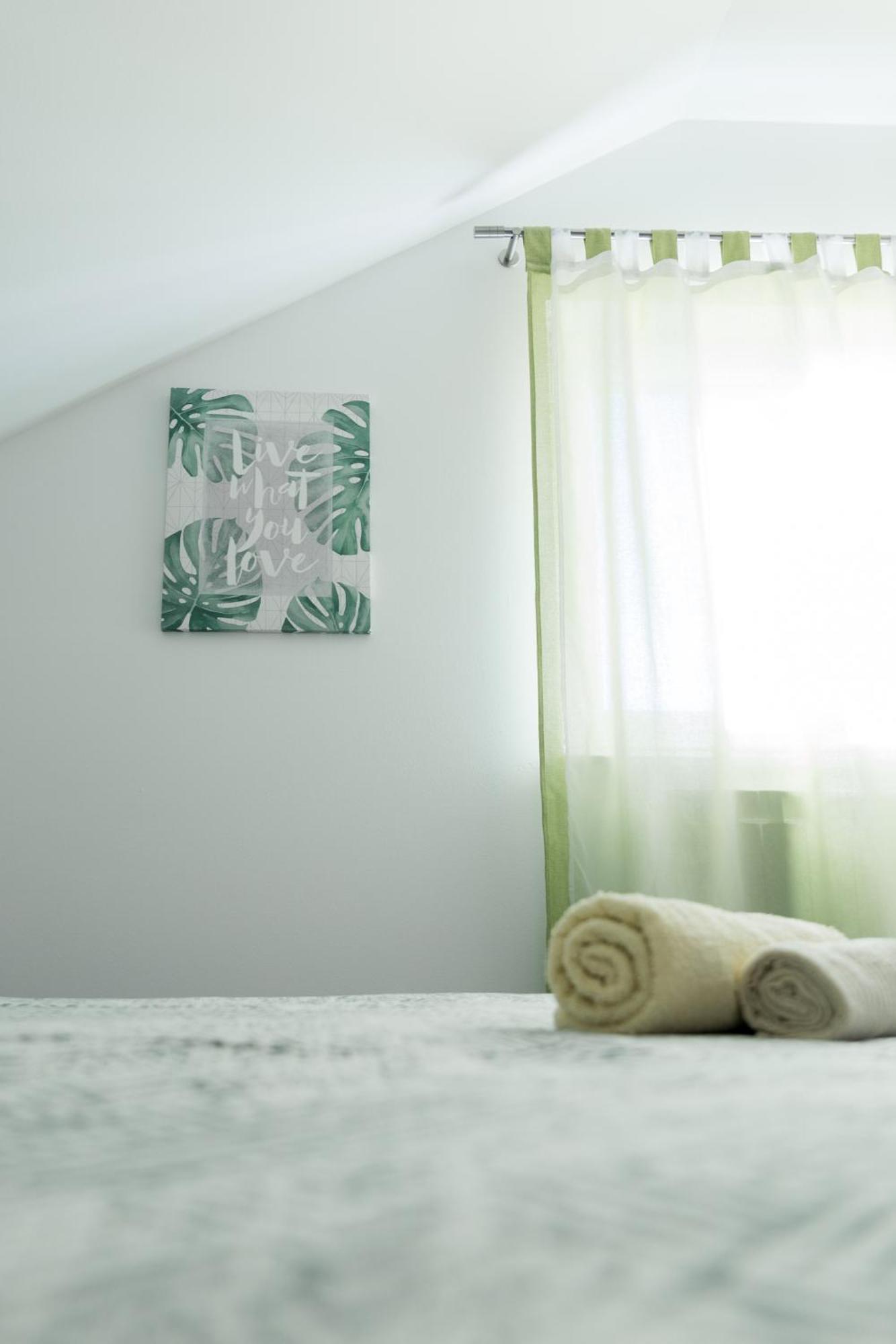 Sunny Day Apartments Sveta Nedjelja  المظهر الخارجي الصورة